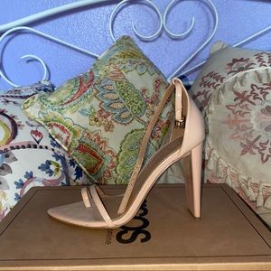 Pointed Heels